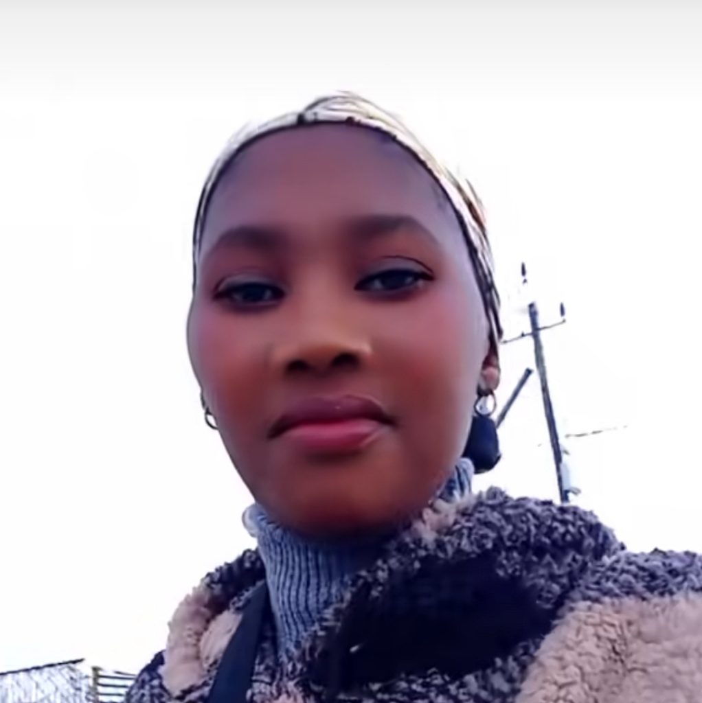 Woman discover another baby in womb a month after giving birth